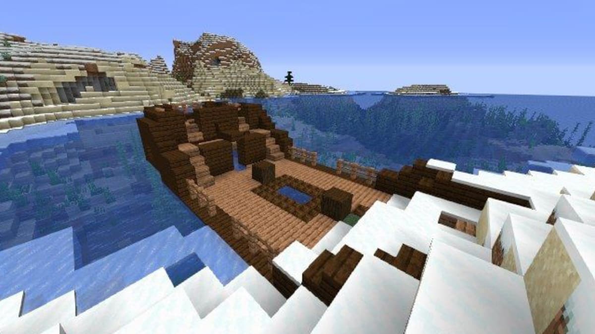 Exposed shipwreck in Minecraft