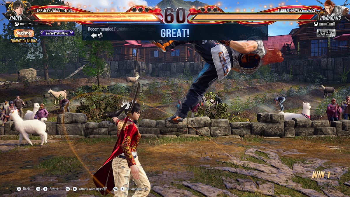 Xiaoyu successfully completing a punishment technique on Hwoarang.